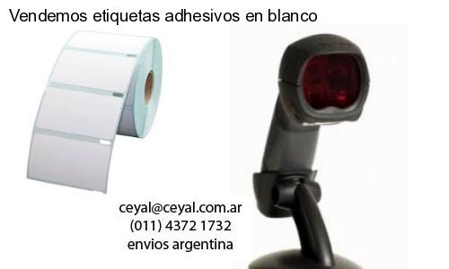 Vendemos etiquetas adhesivos en blanco